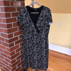 Closet CLOSING tomorrow! Lane Bryant Print Dress